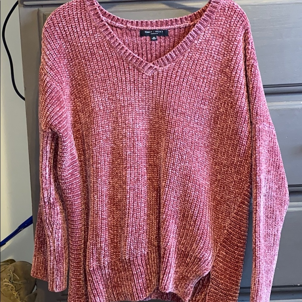 Dusty rose sweater